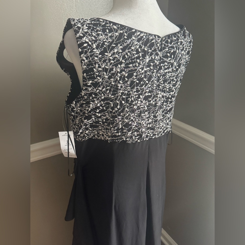 NEW Alex Evenings Formal Maxi Gown Black & Silver Sparkle Glitter Size 16 - Picture 6 of 7